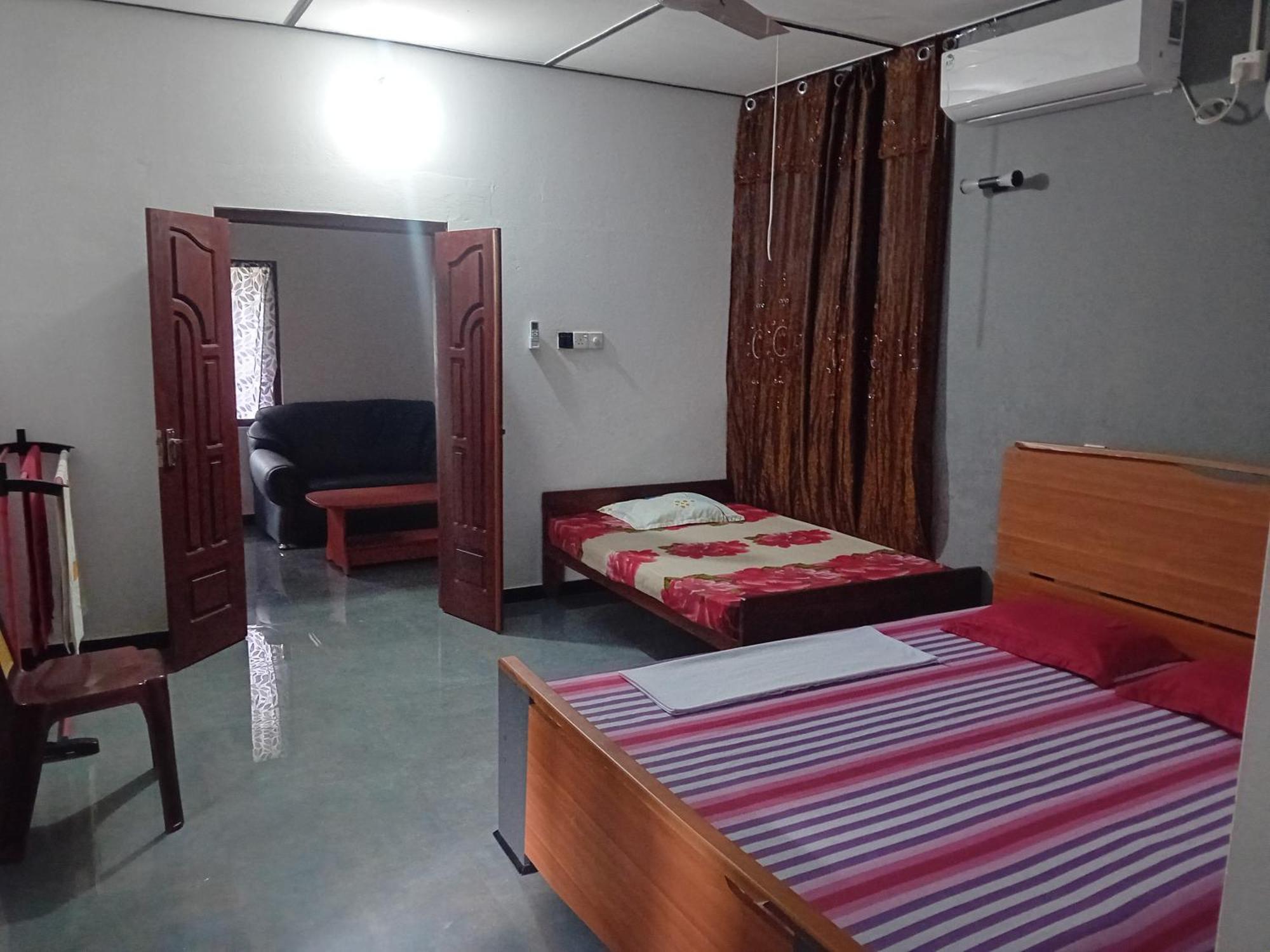 Enoch Guest House Mannar Dış mekan fotoğraf